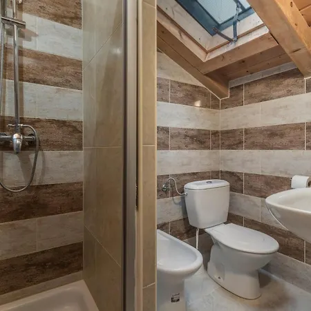 公寓 70 M2 In Steinhaus Unweit Von Porec Jurici
